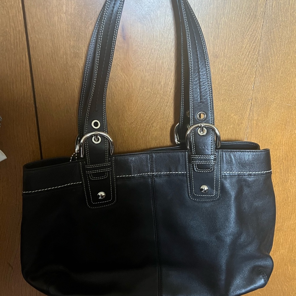 Elegant Black Leather Tote Bag